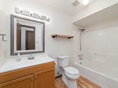 Nhà bán 3 phòng ngủ tại Sealy, TX - $669,000 - ảnh 6