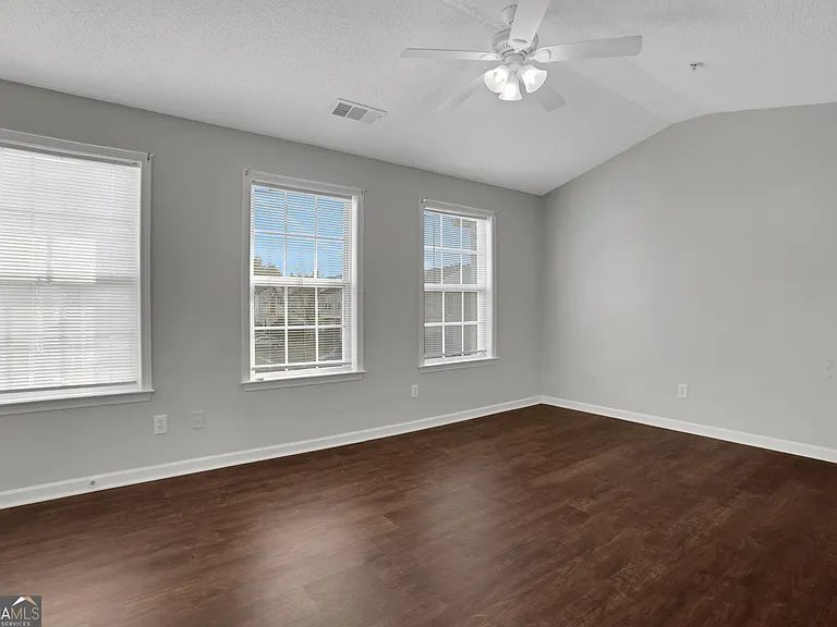 Nhà bán 2 phòng ngủ tại Alpharetta, GA - $345,000 - ảnh 9