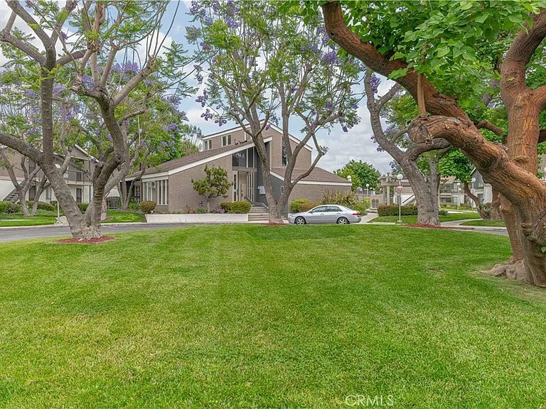 Nhà bán 2 phòng ngủ tại Santa Ana, CA - $495,000 - ảnh 10