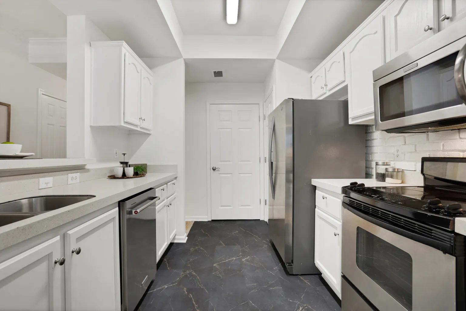 Nhà bán 2 phòng ngủ tại Atlanta, GA - $285,000 - ảnh 4