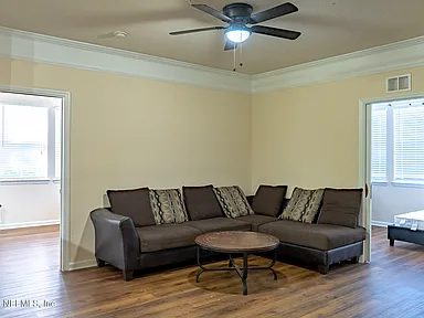 Nhà bán 2 phòng ngủ tại Jacksonville, FL - $149,000 - ảnh 2