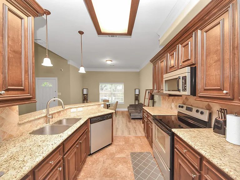 Nhà bán 3 phòng ngủ tại Houston, TX - $271,999 - ảnh 6