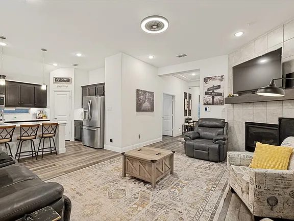 Nhà bán 5 phòng ngủ tại Melissa, TX - $449,900 - ảnh 9