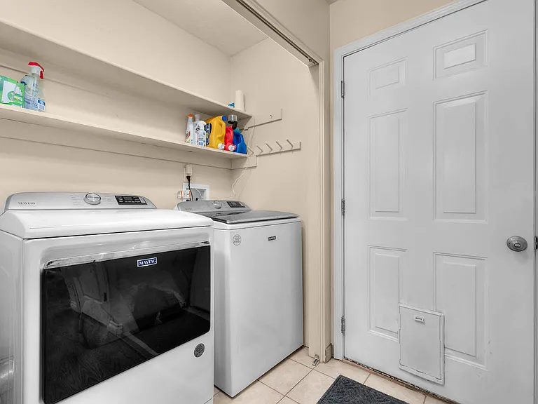 Nhà bán 4 phòng ngủ tại Tooele, UT - $410,000 - ảnh 11