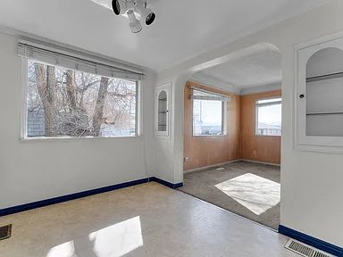 Nhà bán 5 phòng ngủ tại Midvale, UT - $450,000 - ảnh 3