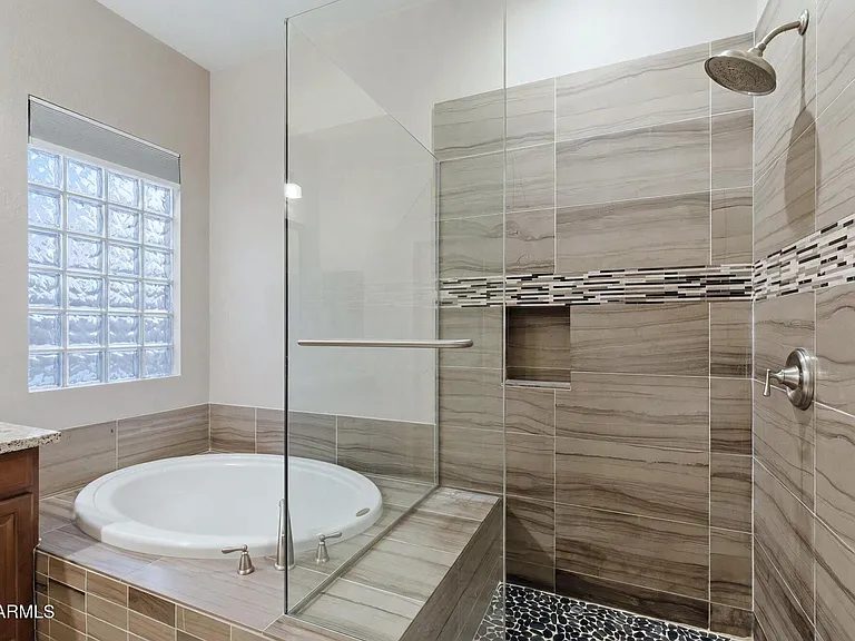 Nhà bán 4 phòng ngủ tại Phoenix, AZ - $995,000 - ảnh 9