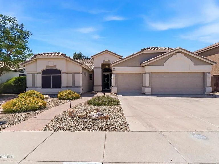 Nhà bán 3 phòng ngủ tại Glendale, AZ - $600,000