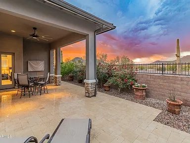 Nhà bán 2 phòng ngủ tại Peoria, AZ - $700,000 - ảnh 2
