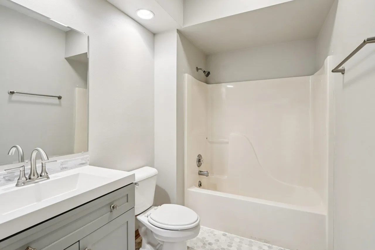 Nhà bán 2 phòng ngủ tại Fitchburg, WI - $294,000 - ảnh 9