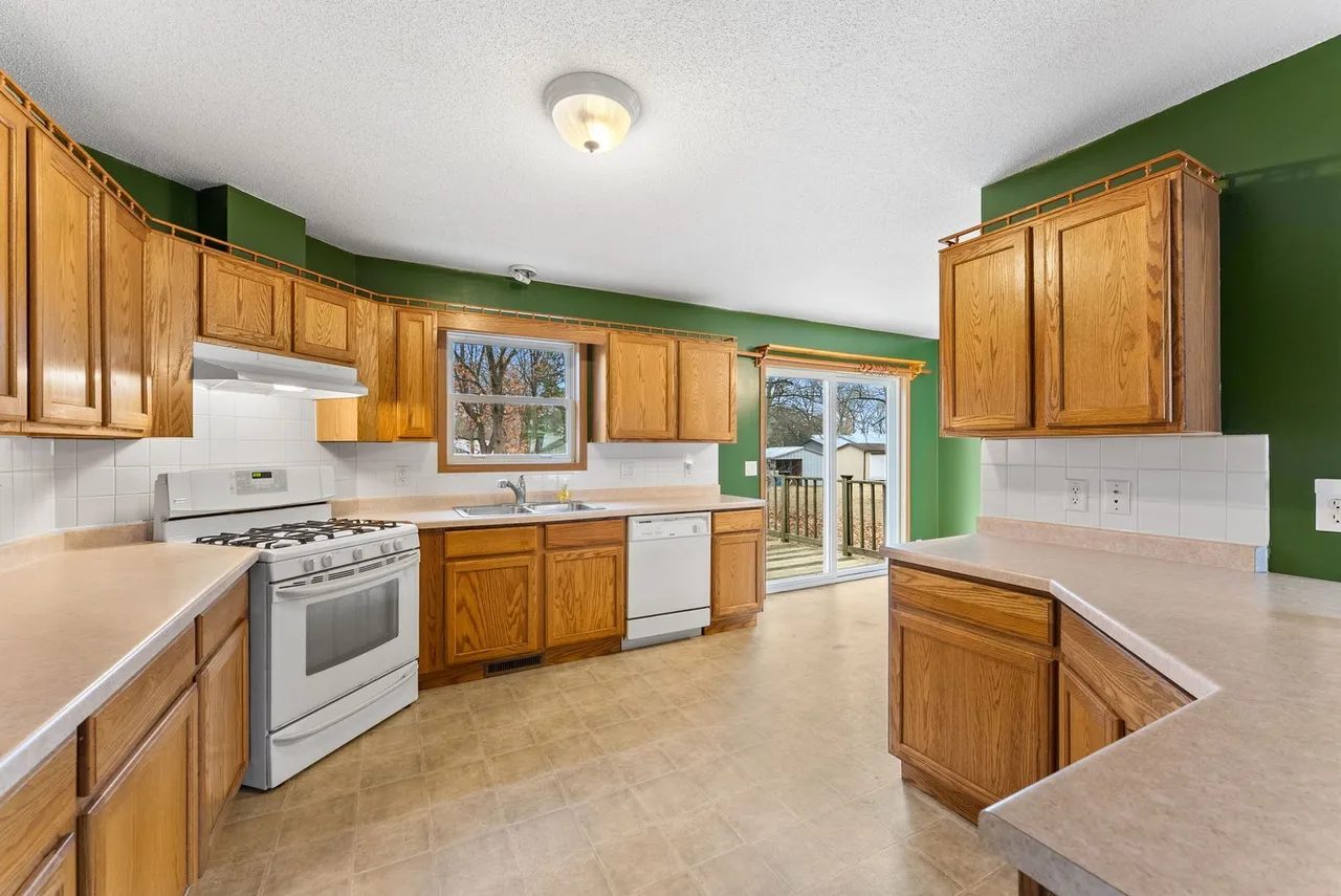 Nhà bán 2 phòng ngủ tại New Boston, IL - $154,000 - ảnh 4