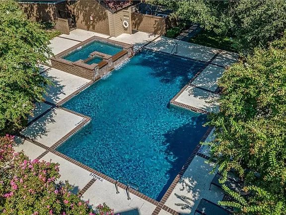 Nhà bán 2 phòng ngủ tại Dallas, TX - $325,000 - ảnh 18