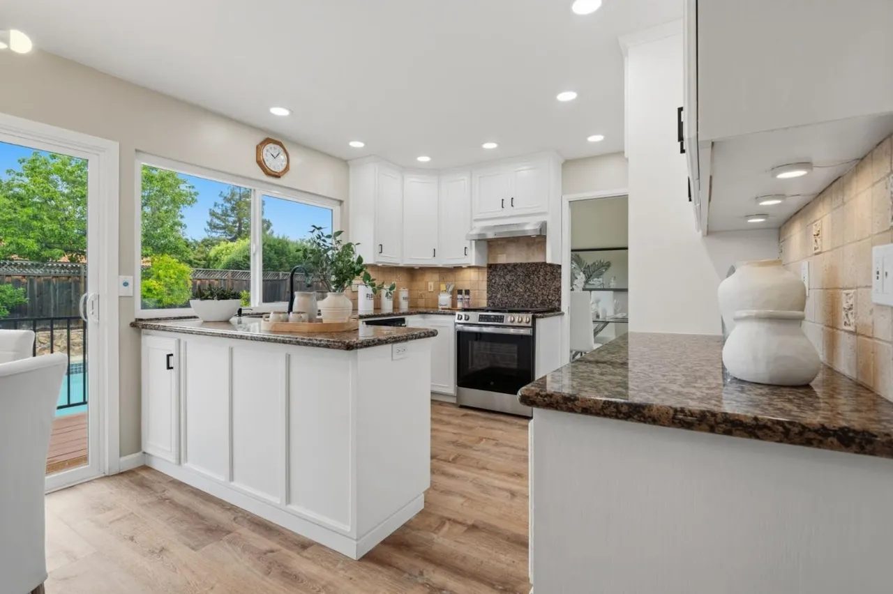 Nhà bán 4 phòng ngủ tại San Jose, CA - $1,999,888 - ảnh 5