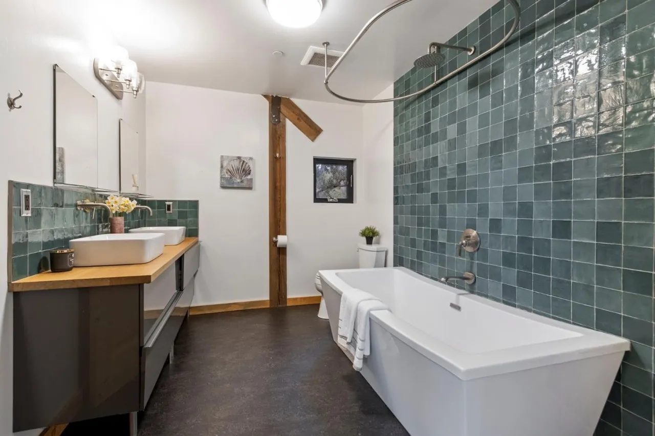 Nhà bán 4 phòng ngủ tại Morgan Hill, CA - $2,199,800 - ảnh 12