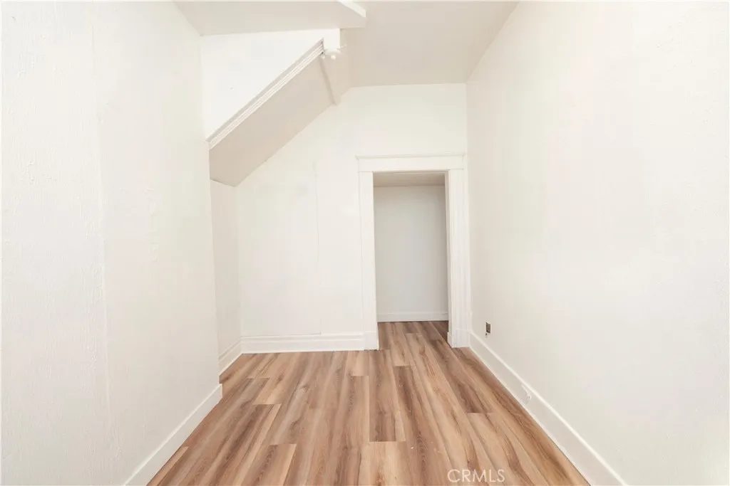 Nhà bán 7 phòng ngủ tại Pomona, CA - $855,000 - ảnh 10