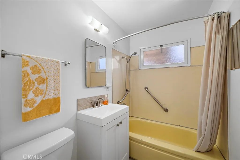 Nhà bán 4 phòng ngủ tại Westminster, CA - $959,000 - ảnh 7