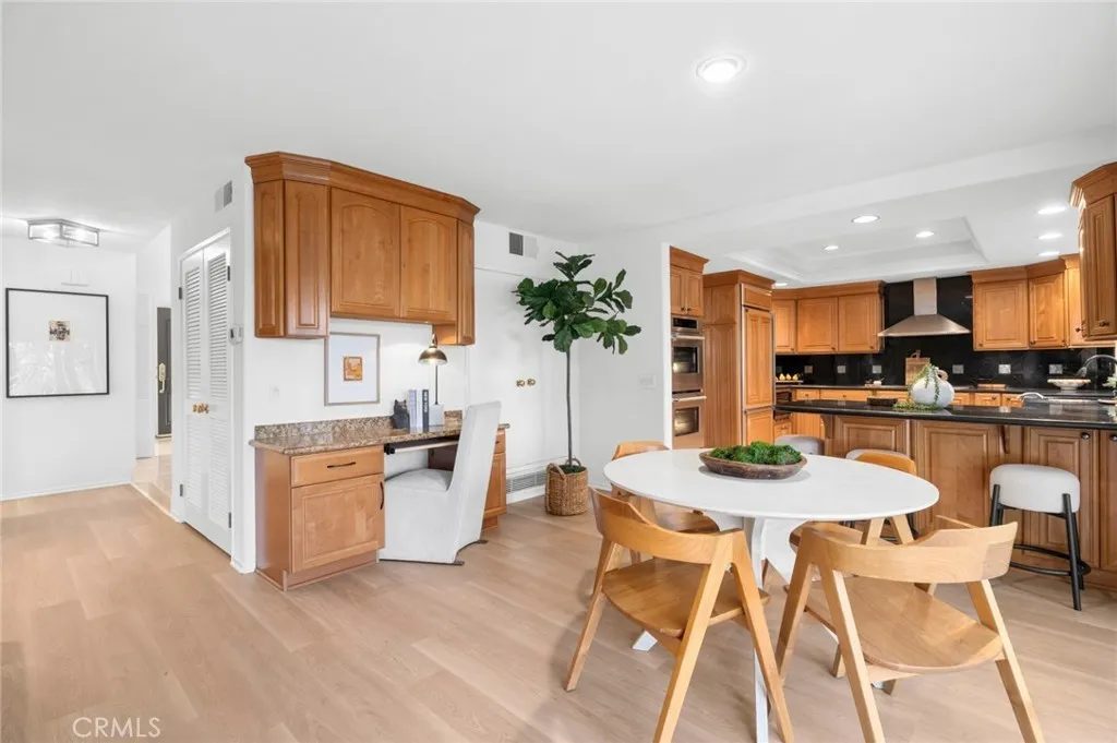 Nhà bán 5 phòng ngủ tại Laguna Hills, CA - $1,699,000 - ảnh 5