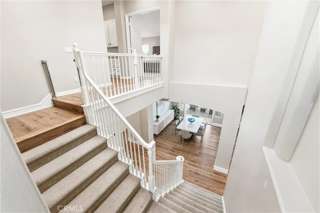 Nhà bán 4 phòng ngủ tại Anaheim, CA - $2,000,000 - ảnh 8