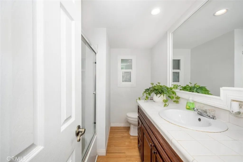 Nhà bán 2 phòng ngủ tại Long Beach, CA - $235,000 - ảnh 7