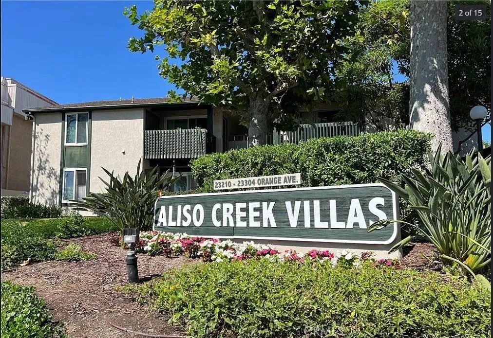Nhà bán 1 phòng ngủ tại Lake Forest, CA - $420,000