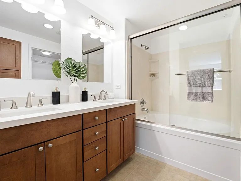 Nhà bán 2 phòng ngủ tại San Jose, CA - $720,000 - ảnh 9