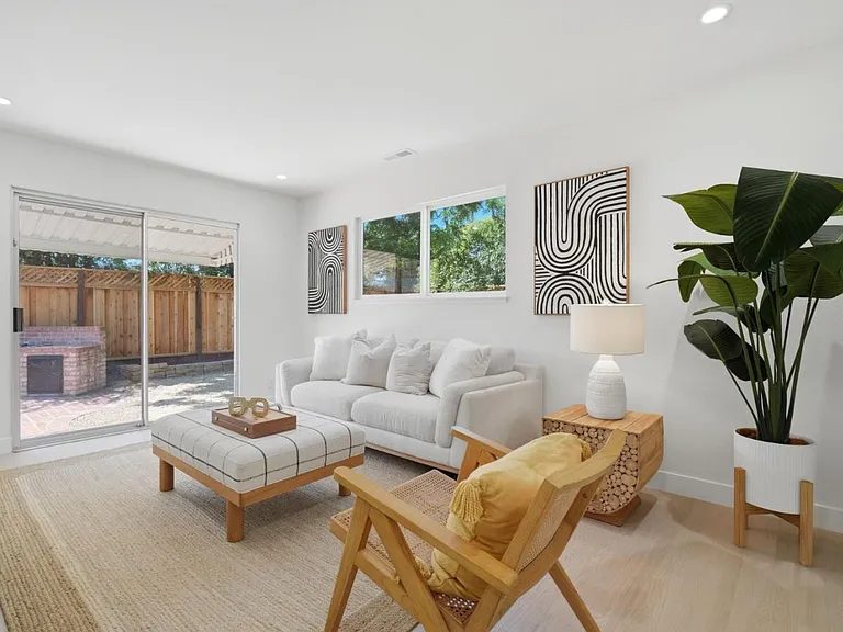 Nhà bán 4 phòng ngủ tại Cupertino, CA - $2,880,000 - ảnh 12