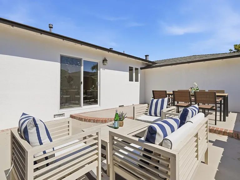 Nhà bán 4 phòng ngủ tại Cupertino, CA - $2,880,000 - ảnh 11