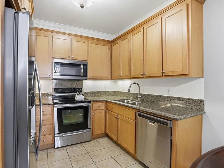 Nhà bán 2 phòng ngủ tại San Jose, CA - $659,000 - ảnh 3