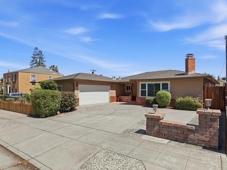 Nhà bán 3 phòng ngủ tại San Jose, CA - $1,679,000