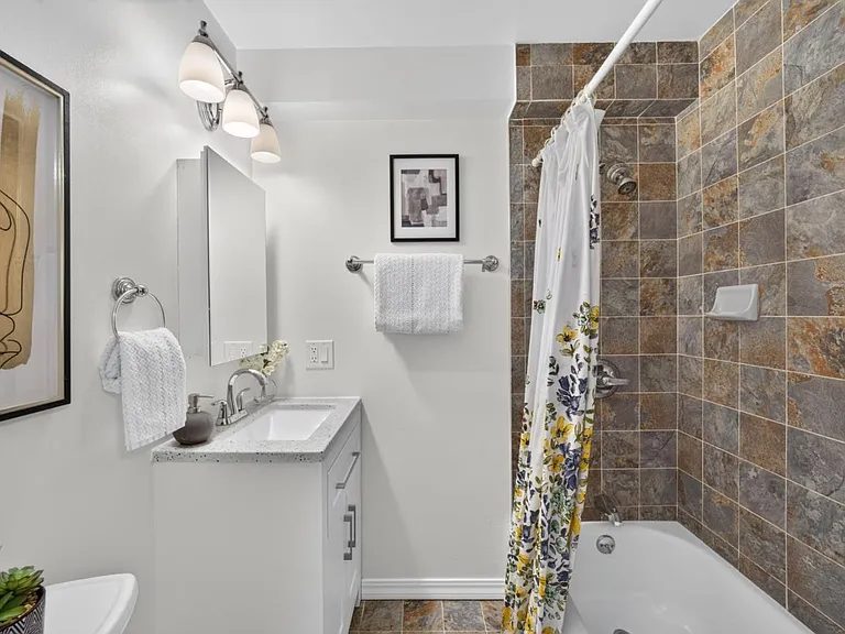 Nhà bán 3 phòng ngủ tại Daly City, CA - $999,000 - ảnh 11