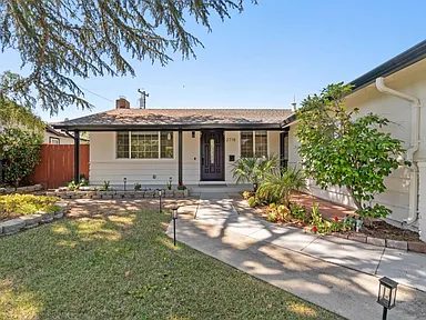 Nhà bán 3 phòng ngủ tại San Jose, CA - $999,999