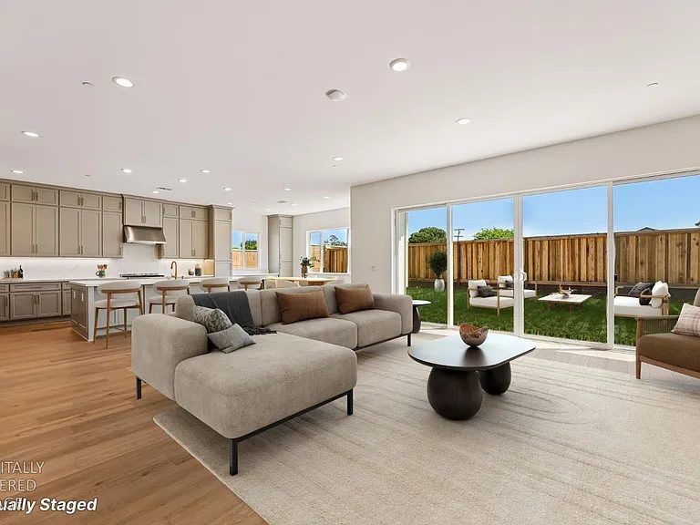 Nhà cho thuê 4 phòng ngủ tại Brentwood, CA - $1,207,932 - ảnh 2