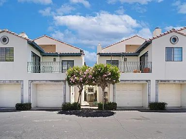 Nhà bán 2 phòng ngủ tại Fremont, CA - $749,000