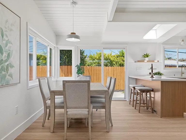 Nhà bán 3 phòng ngủ tại San Mateo, CA - $1,580,000 - ảnh 3