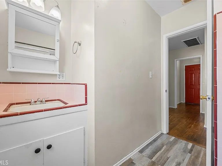 Nhà bán 3 phòng ngủ tại Orange, CA - $849,900 - ảnh 7