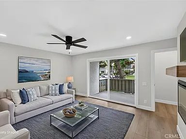 Nhà bán 1 phòng ngủ tại Santa Ana, CA - $434,000 - ảnh 3