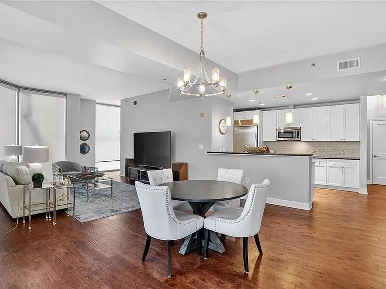 Nhà bán 2 phòng ngủ tại Atlanta, GA - $750,000