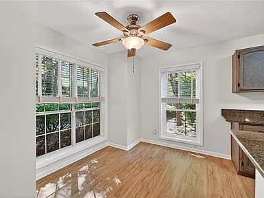 Nhà bán 2 phòng ngủ tại Atlanta, GA - $304,850 - ảnh 3